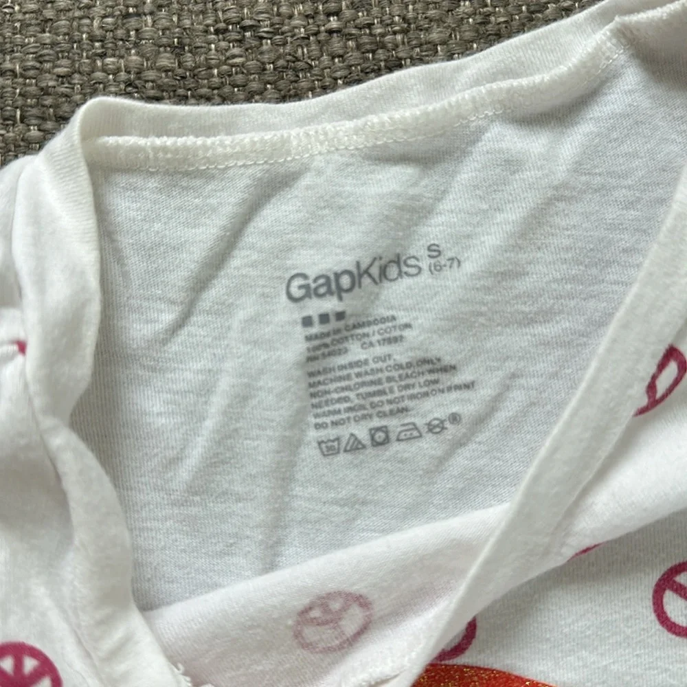 Gap Kids Girls White Pink Orange peace Sign Short Sleeve T-shirt Size 6